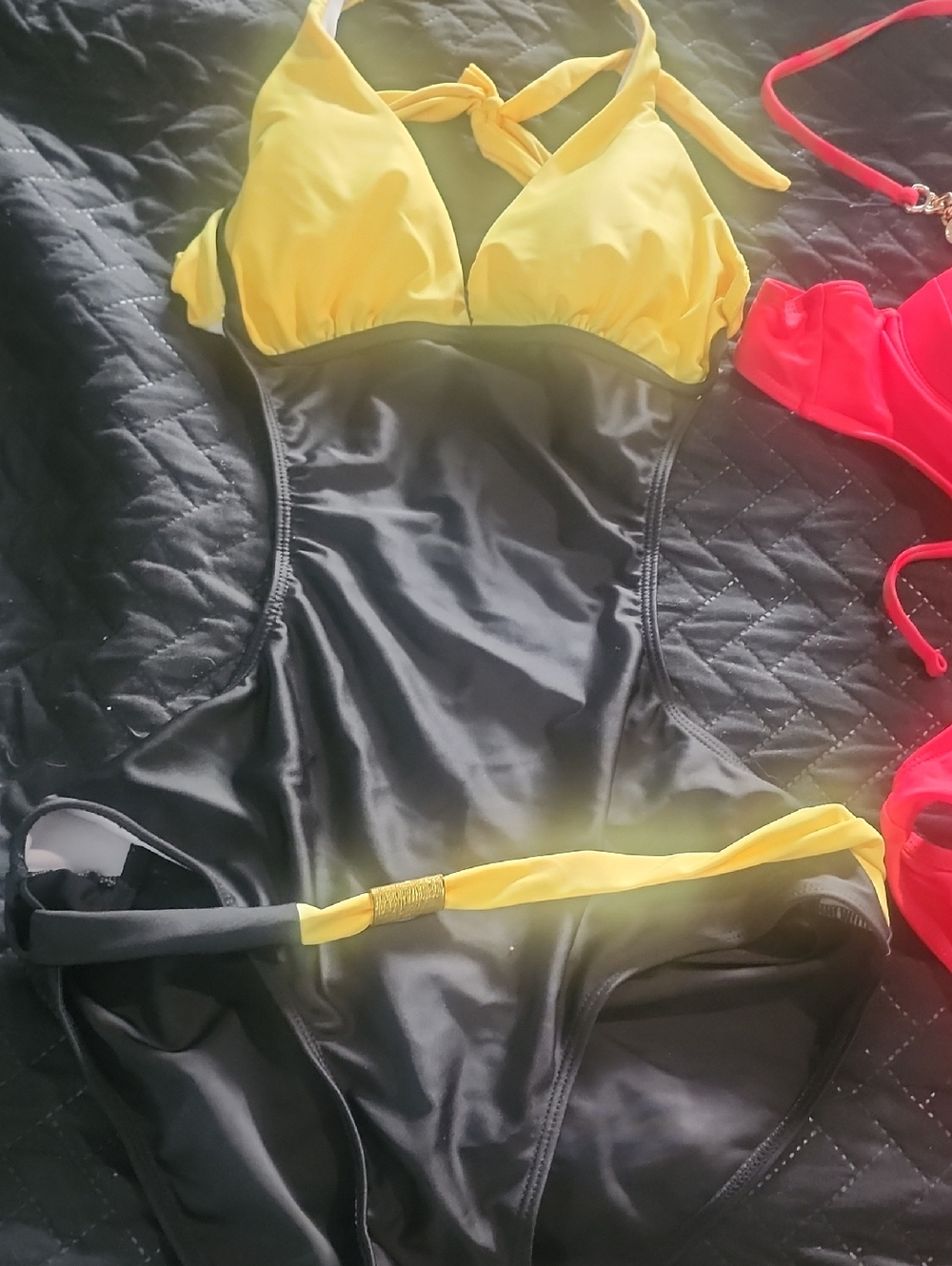 2 Set  Sexys  Swimsuit - Yellow & Bright Pink - Picture 3 of 6